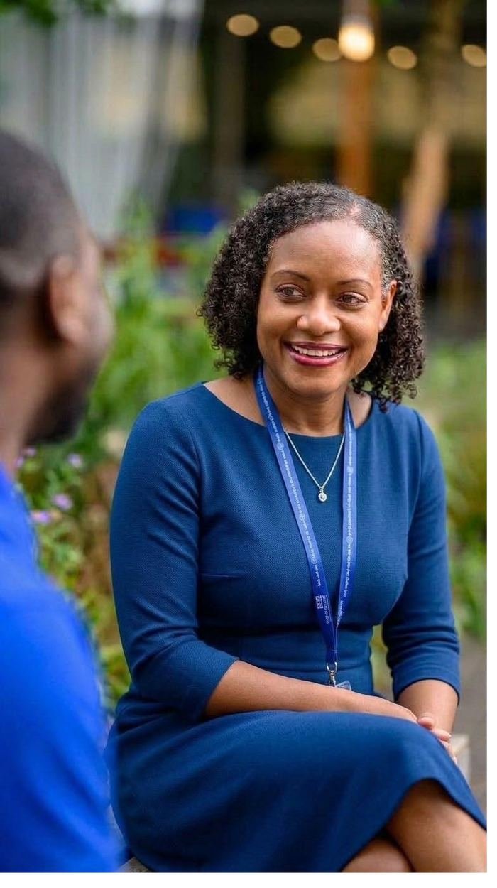 Nordeya in conversation with a client